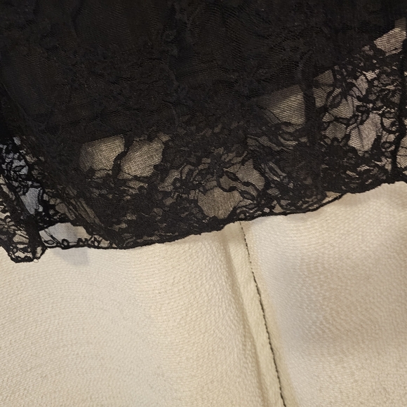 PrettyLittleThing Sexy Slinky Dress with Black Floral Lace Overlay - Size US18 - Picture 14 of 14